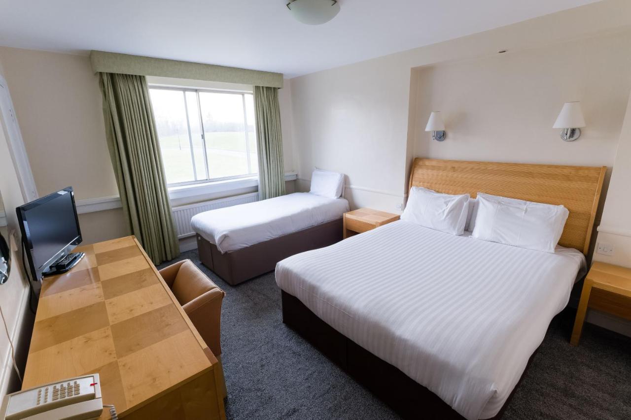 Sporting Lodge Inn Мидълзбро Екстериор снимка