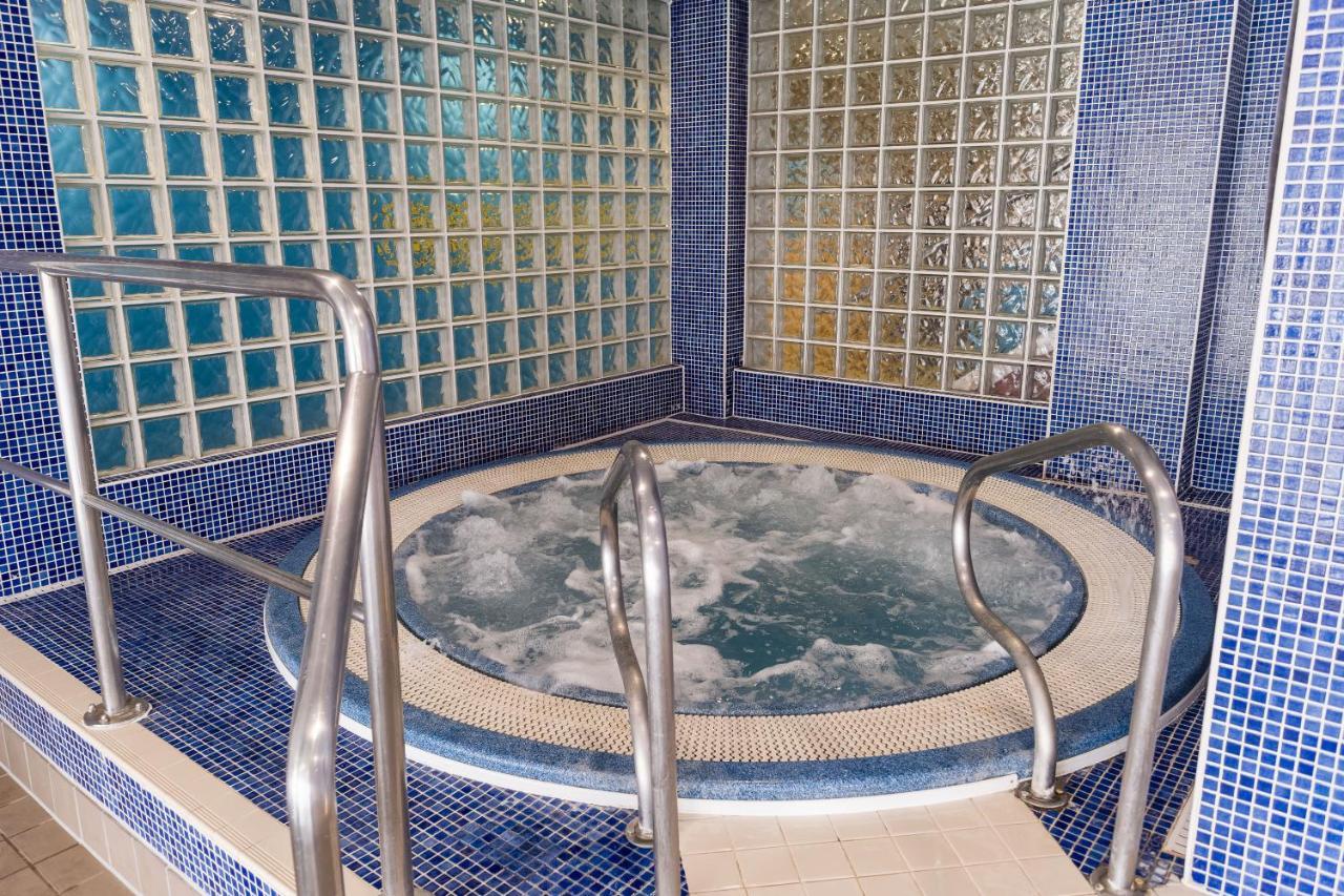 Sporting Lodge Inn Мидълзбро Екстериор снимка