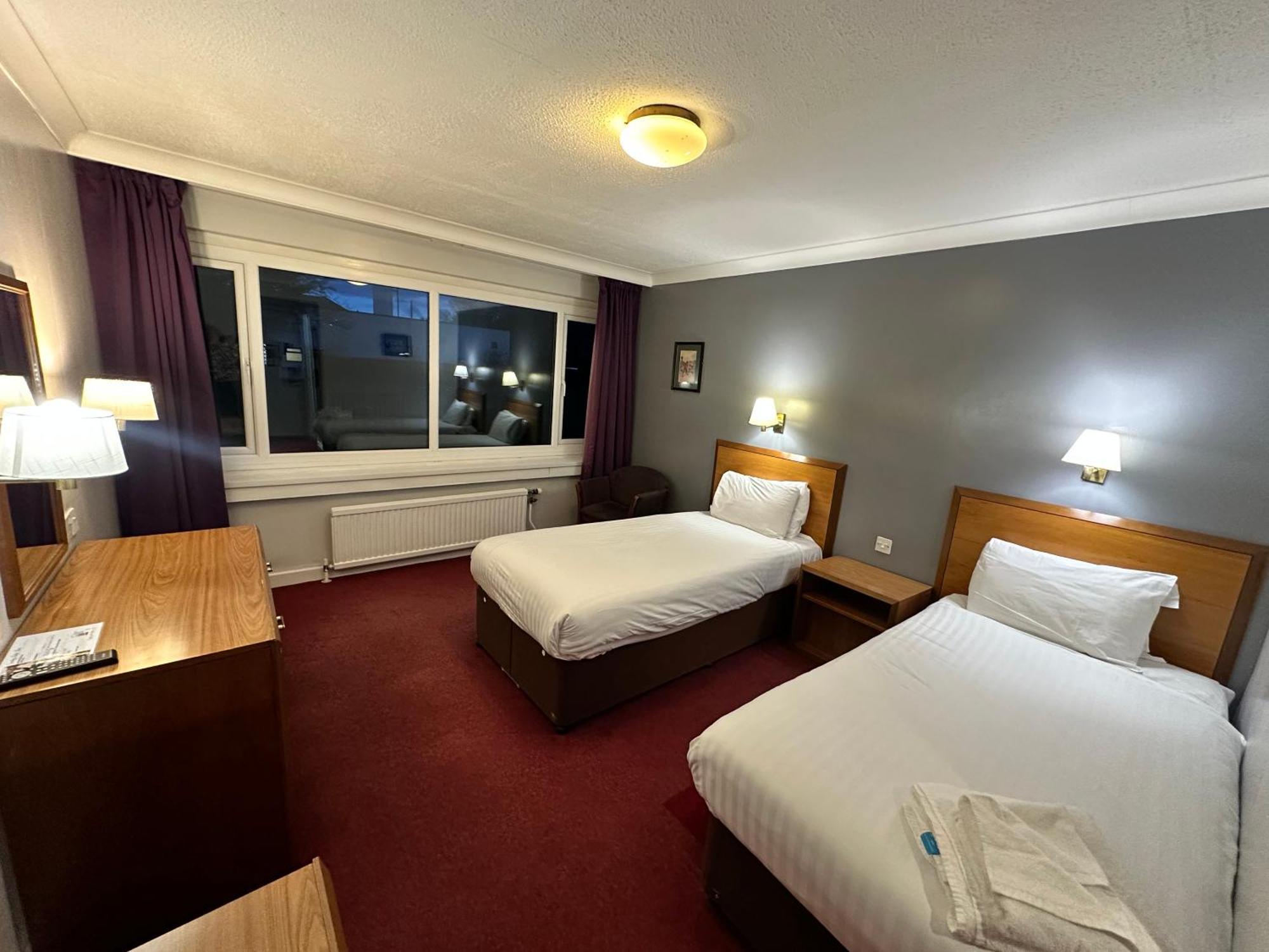 Sporting Lodge Inn Мидълзбро Екстериор снимка