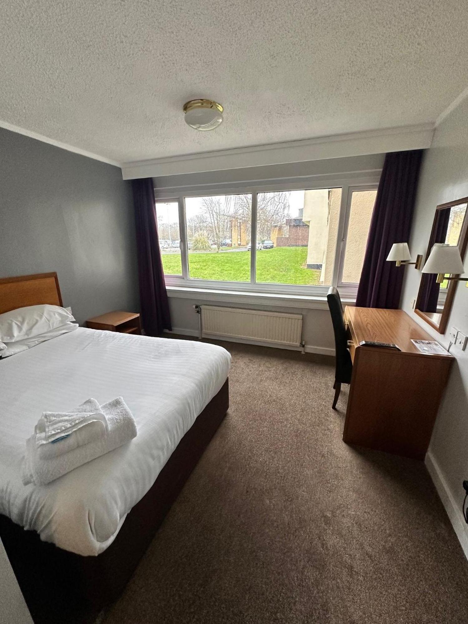 Sporting Lodge Inn Мидълзбро Екстериор снимка